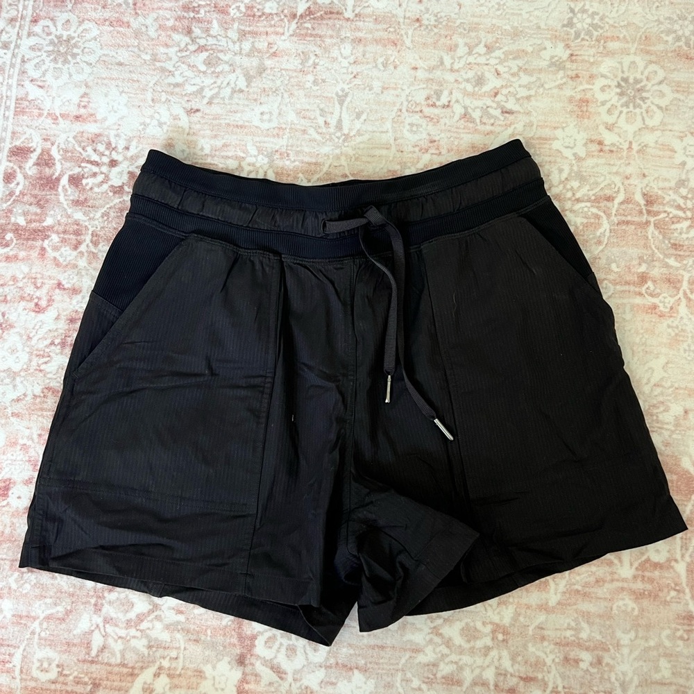 Lululemon Women’s Dance Studio High Rise Short 3.5”